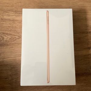 iPad Mini 5th generation, 256GB Brand New Never Opened Rose Gold